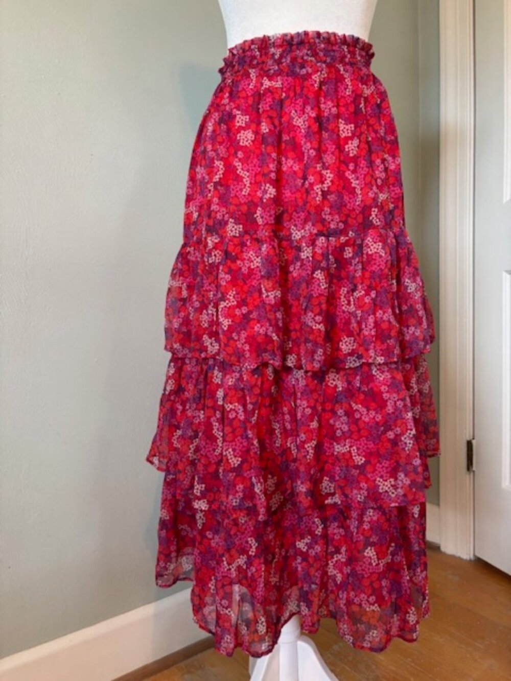 Draper James Pink/Red/Purple Ditsy Floral Tiered Midi Skirt Size Large